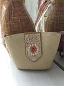 BOLSA DE PRAIA COM MIÇANGAS CREME