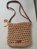 BOLSA DE MACRAMÊ COM ALÇA REGULÁVEL BEGE