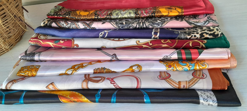 LENÇOS ESTAMPADOS